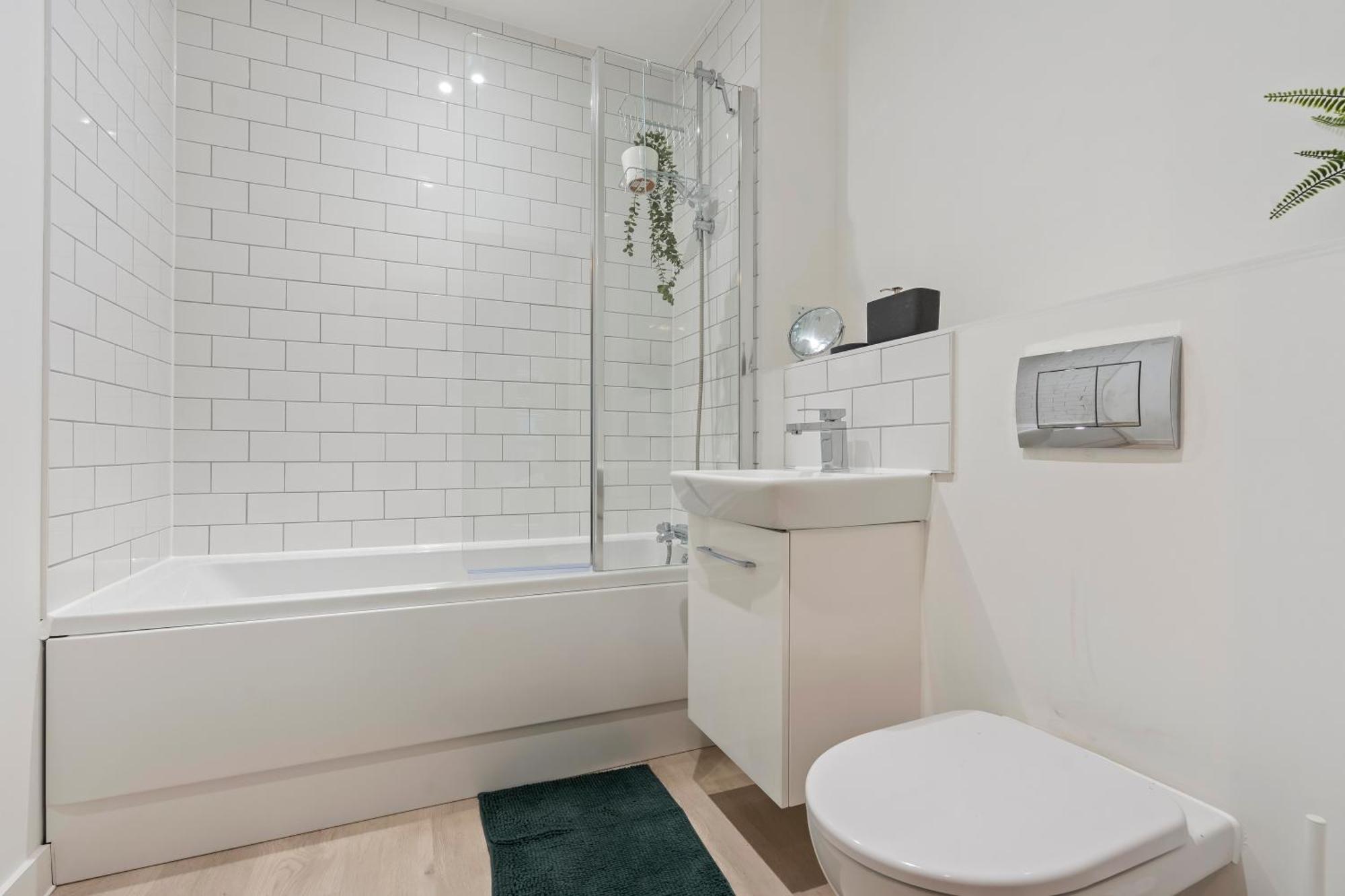 Evergreen Haven - Central 2Br - Free Parking W High Speed Wifi Бірмінгем Екстер'єр фото
