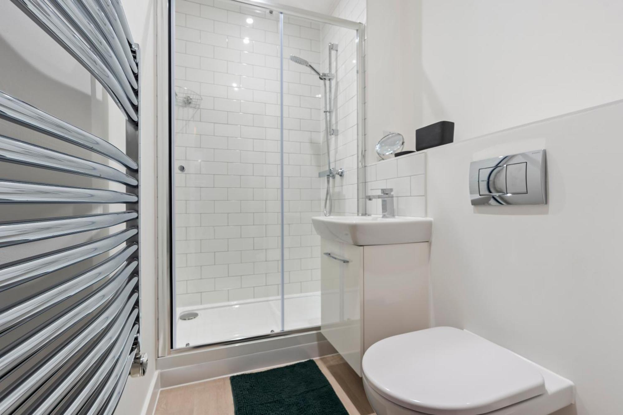 Evergreen Haven - Central 2Br - Free Parking W High Speed Wifi Бірмінгем Екстер'єр фото